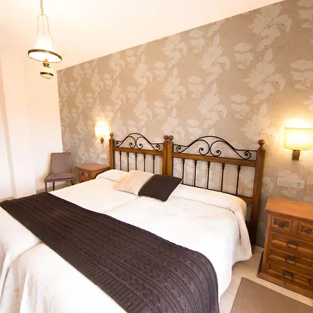 Quintanares Hotel 3*