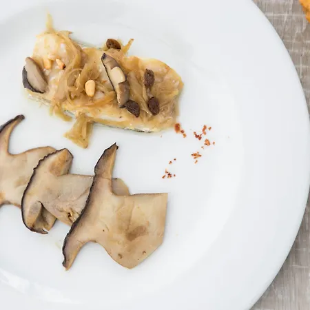 Hotel Quintanares Rioseco de Soria