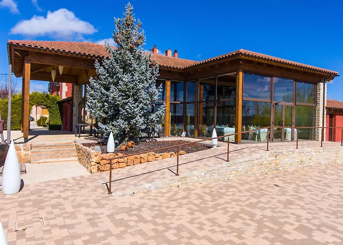 Quintanares 3* Rioseco de Soria