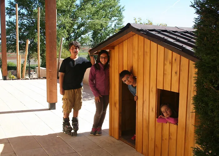 Quintanares ホテル 3*